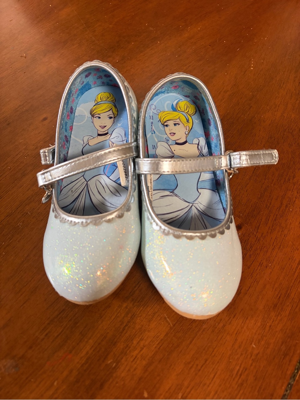 Disney Girls' Sparkle Cinderella Mary Jane Shoes - Light Blue & Silver